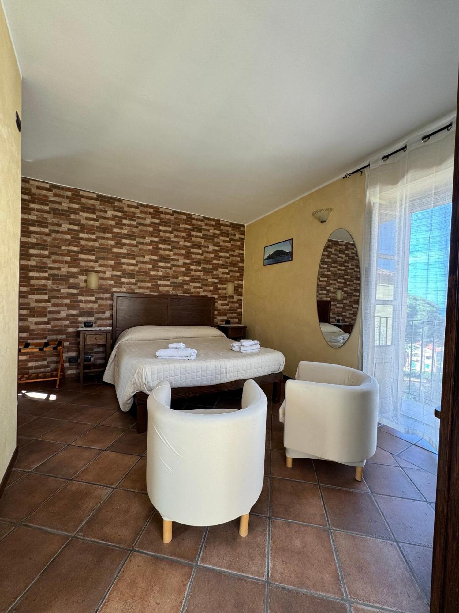 B&B Rivellini Tropea Eksteriør bilde